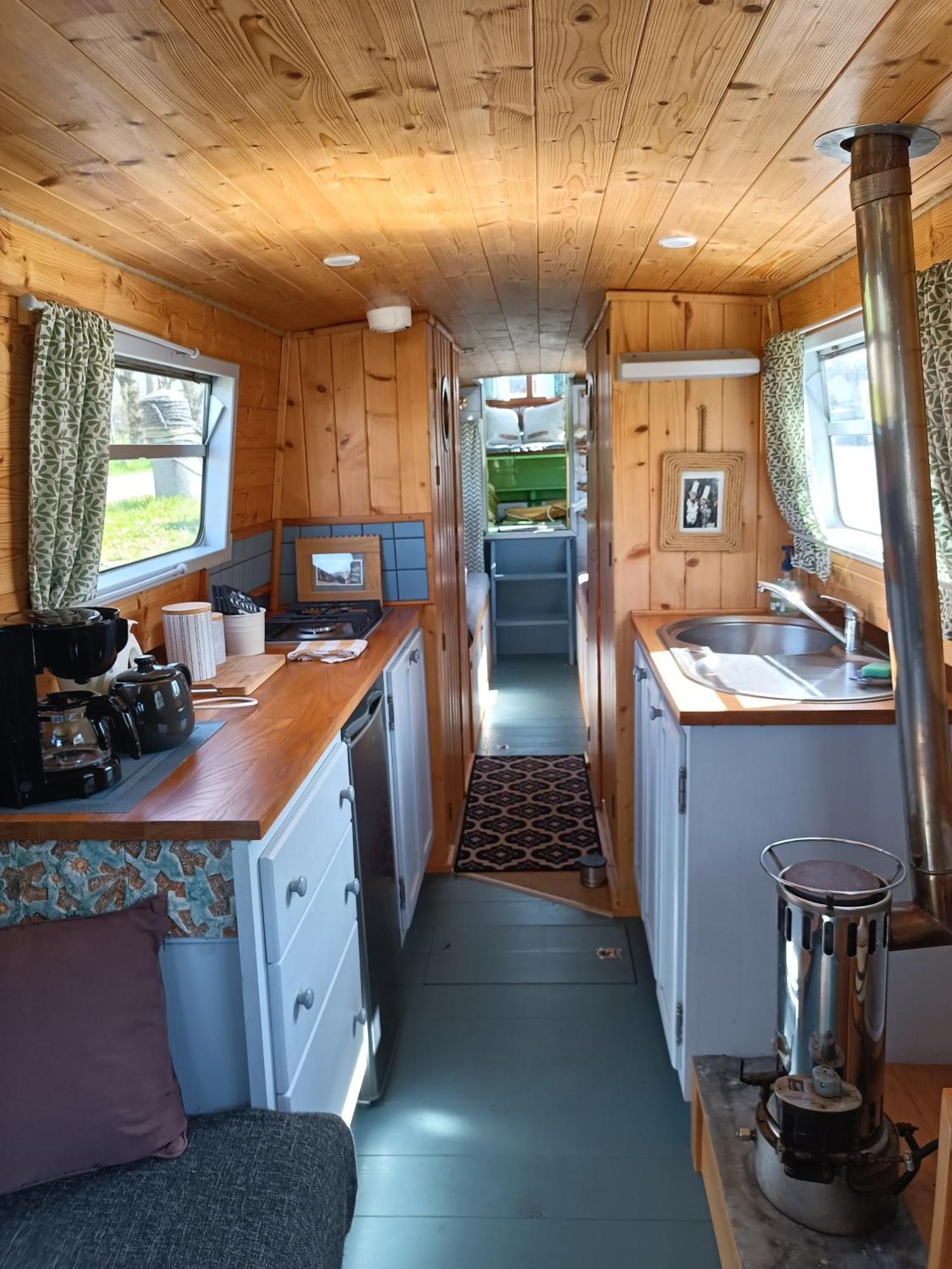 Hédé Ille Flottante, Maison Eclusiere Et Hebergements Insolites Sur Le Canal المظهر الخارجي الصورة